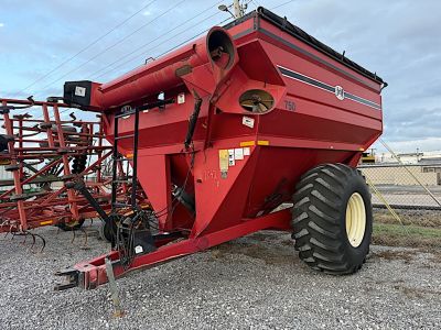  J & M 750 Grain Cart 