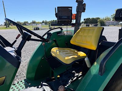  John Deere 5200 2wd 